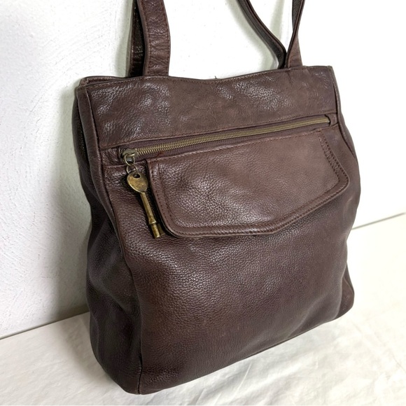 FOSSIL Vintage Brown Leather Shoulder Bag Purse Key Minimalist Neutral Boho - Picture 3 of 16